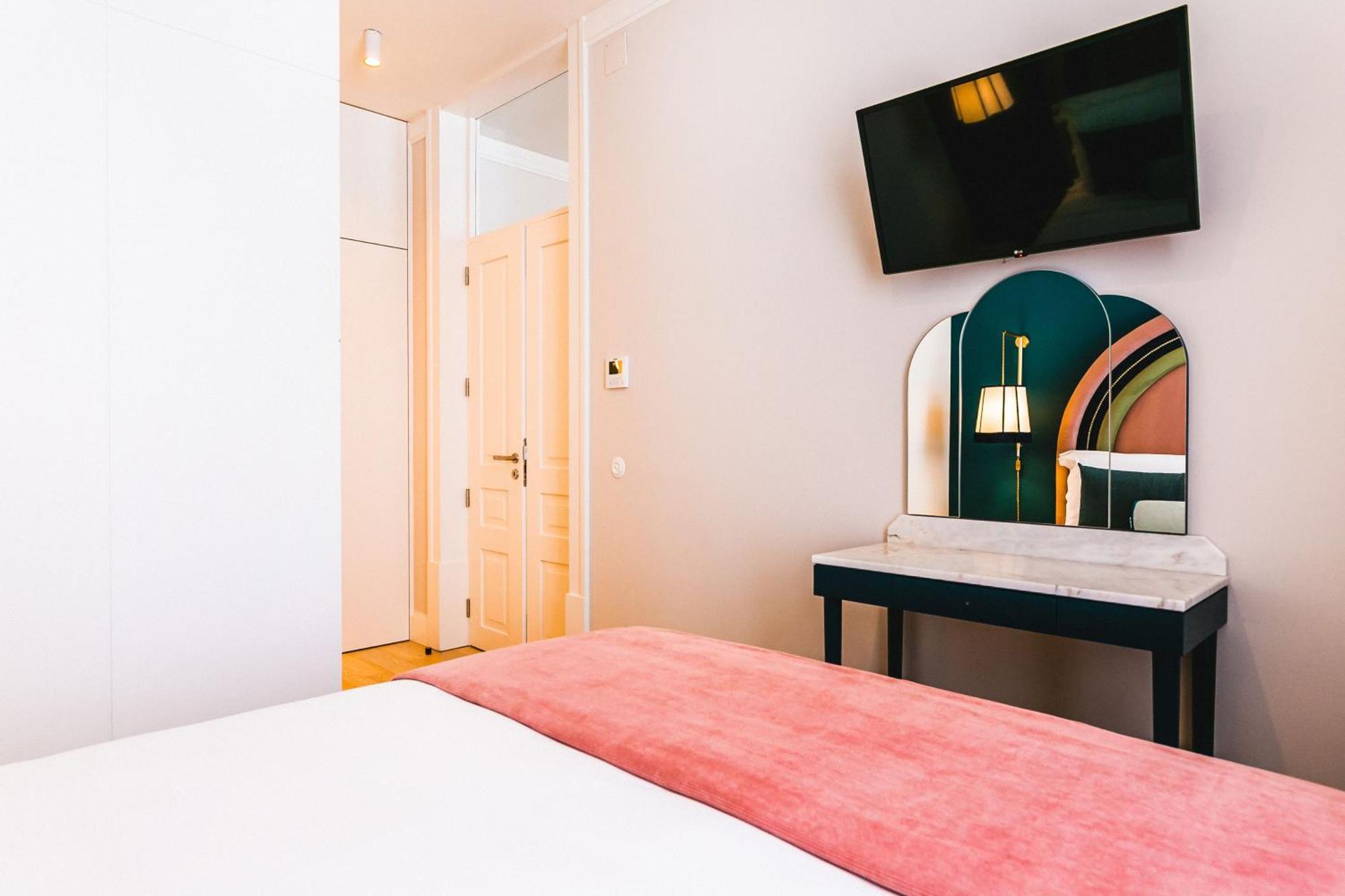 The Lift Apartments By Ridan Hotels Lisbon Bagian luar foto